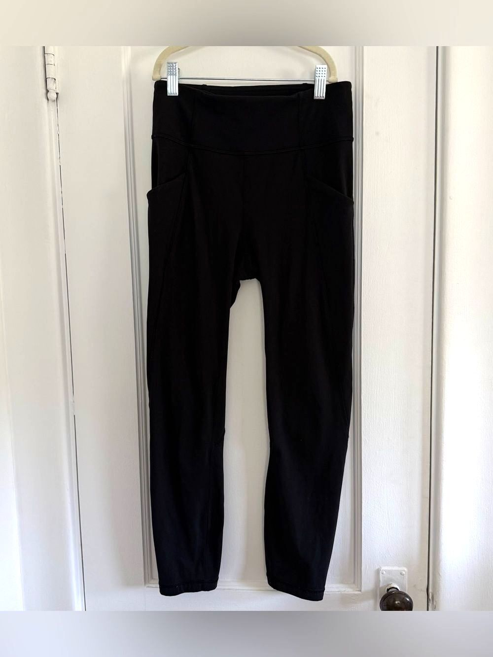 Lululemon Leggings Time To Sweat Crop 23 inch Black Size 4